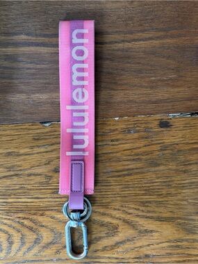 Lululemon Lilac and Pink Strap with Silver Hardware Key Clip